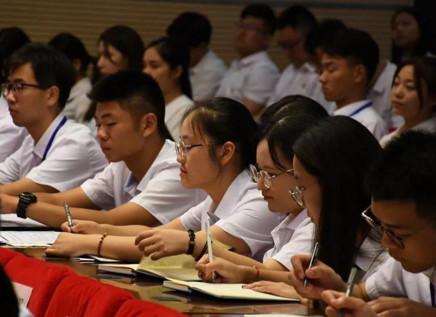 211大学招聘条件,211招聘有哪些优势