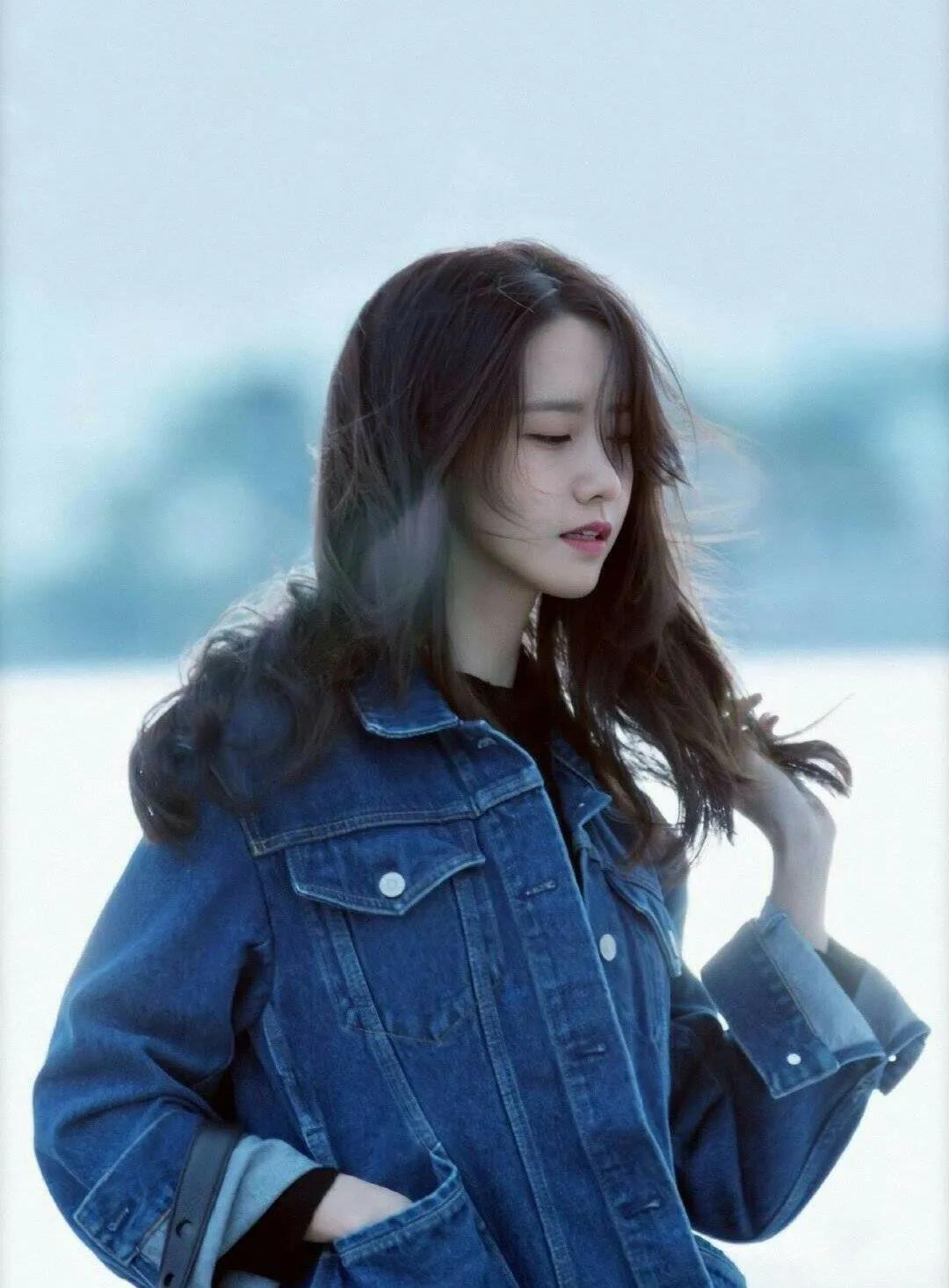 韩国女星林允儿电影,韩国女星林允儿动态壁纸