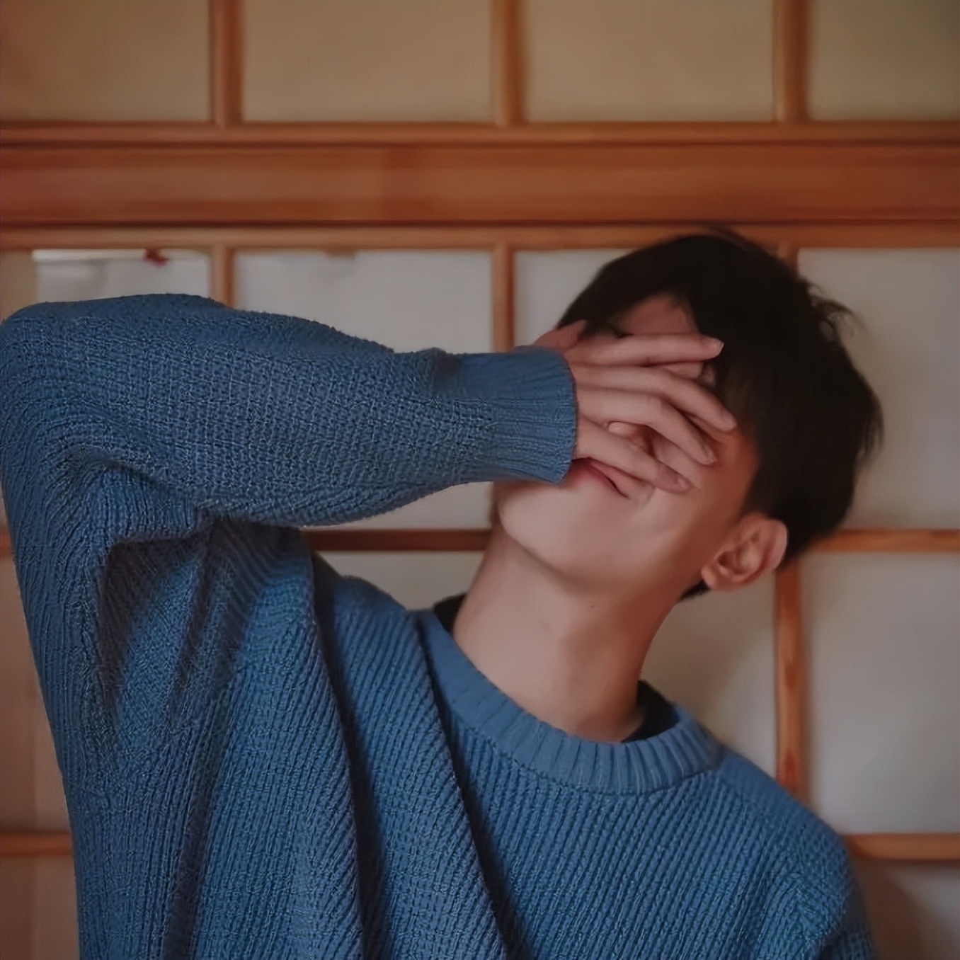 高级小众的女生头像真人不露脸,很小众却很惊艳的头像男生