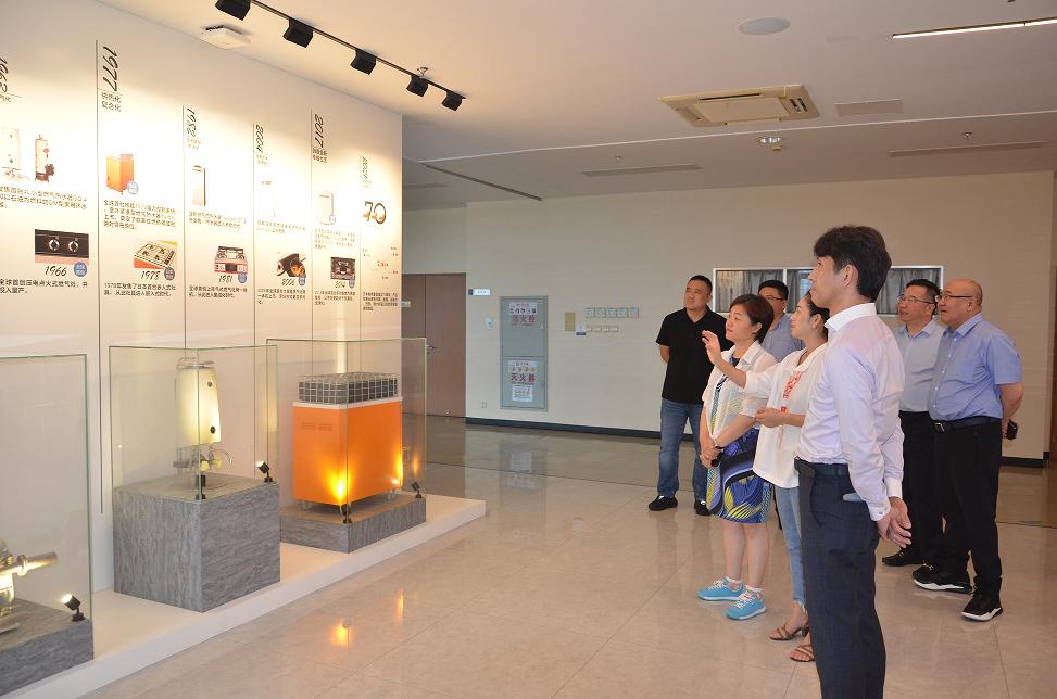 国美携手怡亚通共谋发展赢未来,国美携手新伙伴共谋发展共赢未来