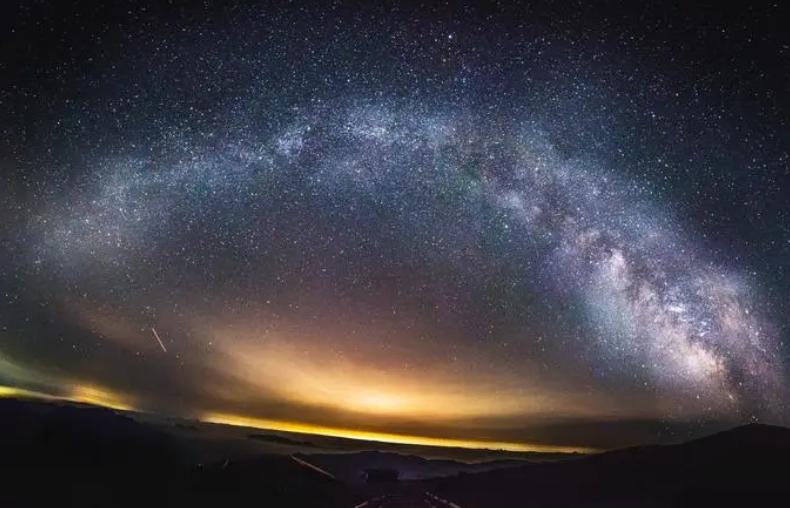 25本世界名著最经典100句话,50本世界名著经典语录