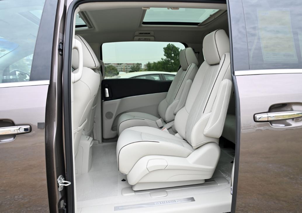 纯家用gl8与威然怎么选,2021款威然和gl8哪个更值得入手