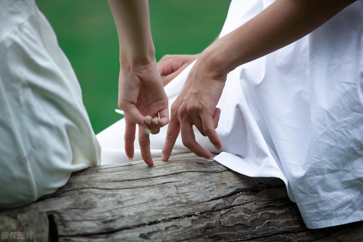 分手转给男朋友的钱能不能要回,谈恋爱时转给对方的钱能要回来吗