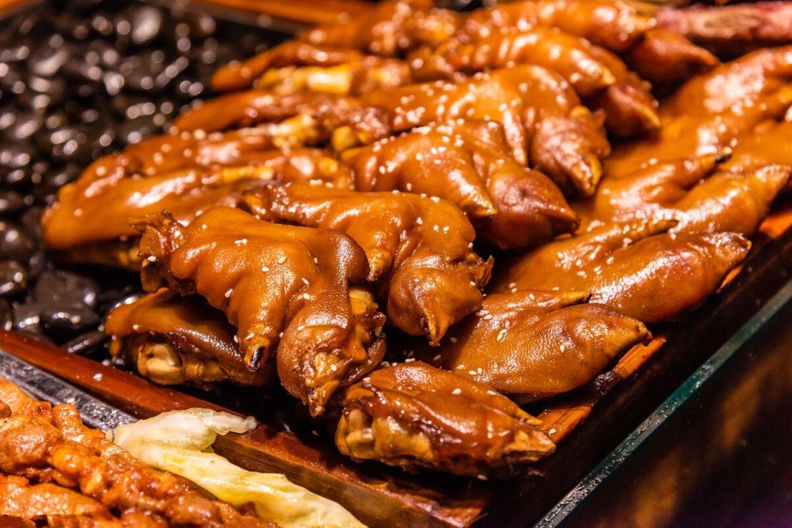 买猪蹄怎么分前蹄后蹄,买猪蹄时如何区分前蹄和后蹄