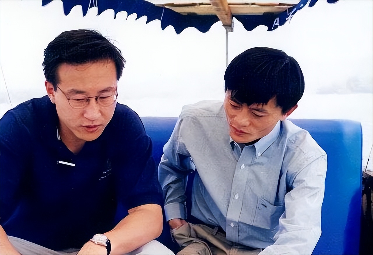 椹簯璧扮溂闃块噷宸村反棰戠箒鎹㈠竻妗堜緥,椹簯鎹㈠竻