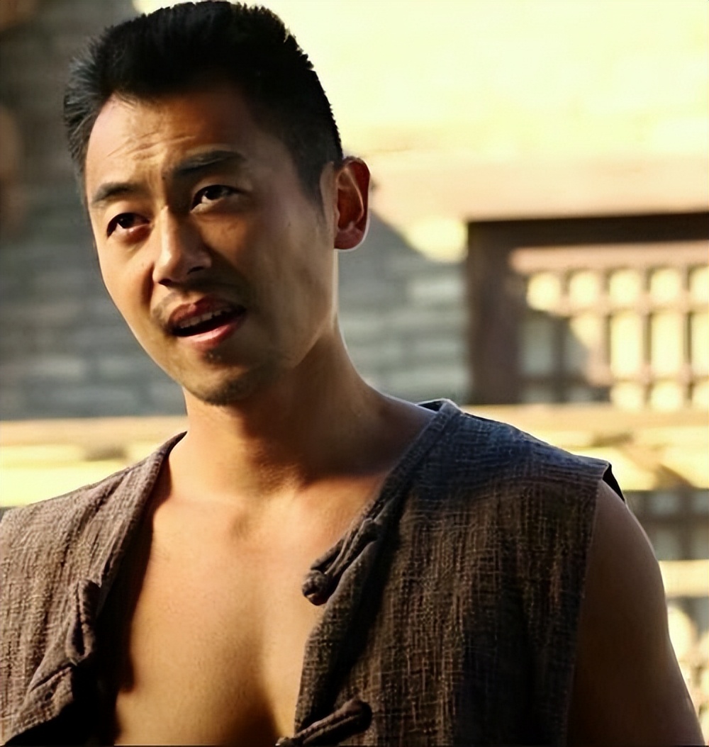 朱亚文:行走的荷尔蒙,男德天花板,他到底有什么魅力呢?