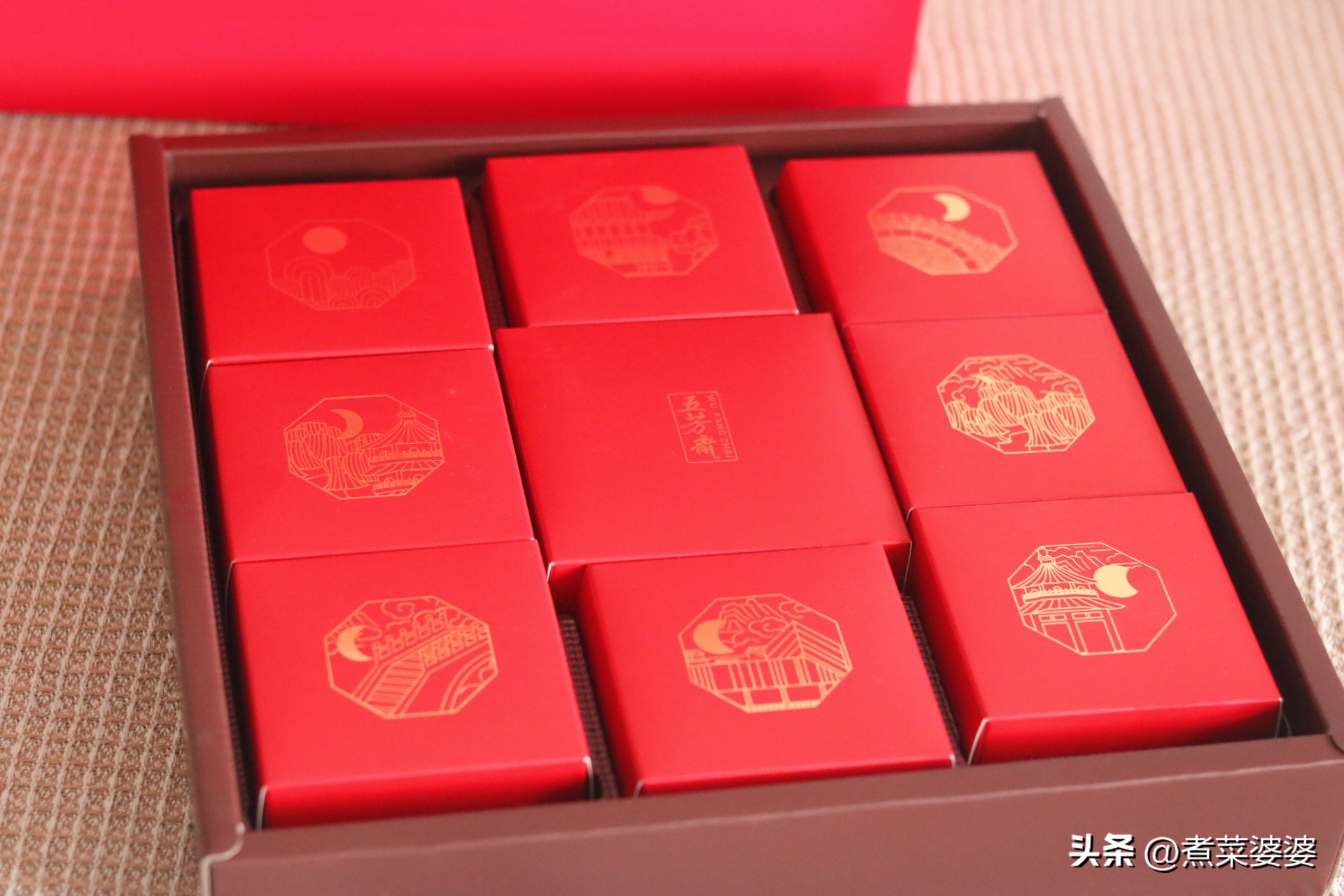 中秋给爸妈买什么吃的好,中秋带爸妈去吃什么好玩