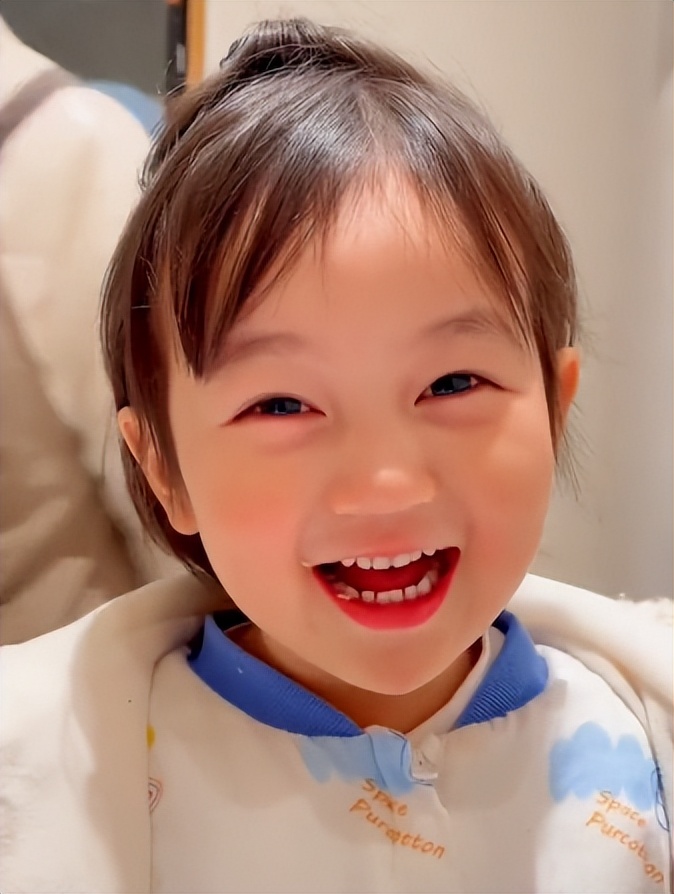 王小麦搞笑萌娃,萌娃王小麦到底有何与众不同