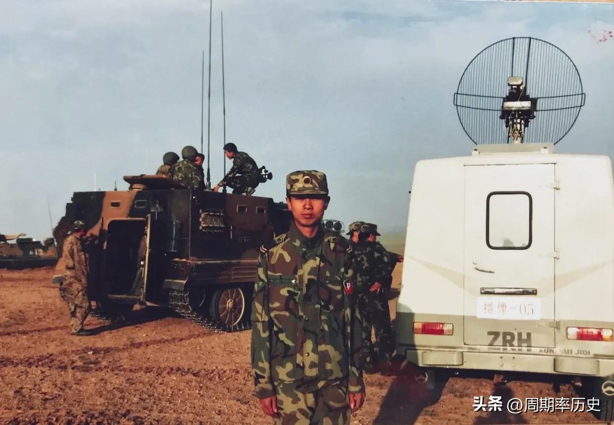 1985年,中央军委先后组建24个集团军,究竟什么是集团军?