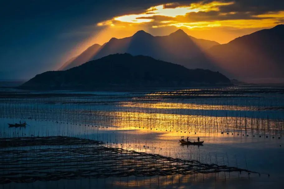 海美、小吃巨好吃！这个神还原游戏世界的小城，不该这样被埋没！