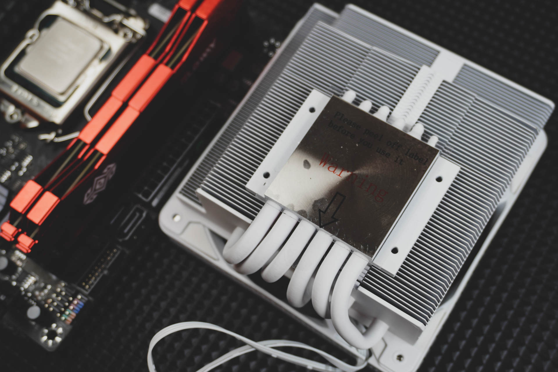 如何缩小主机机箱空间,机箱空间太小了咋办