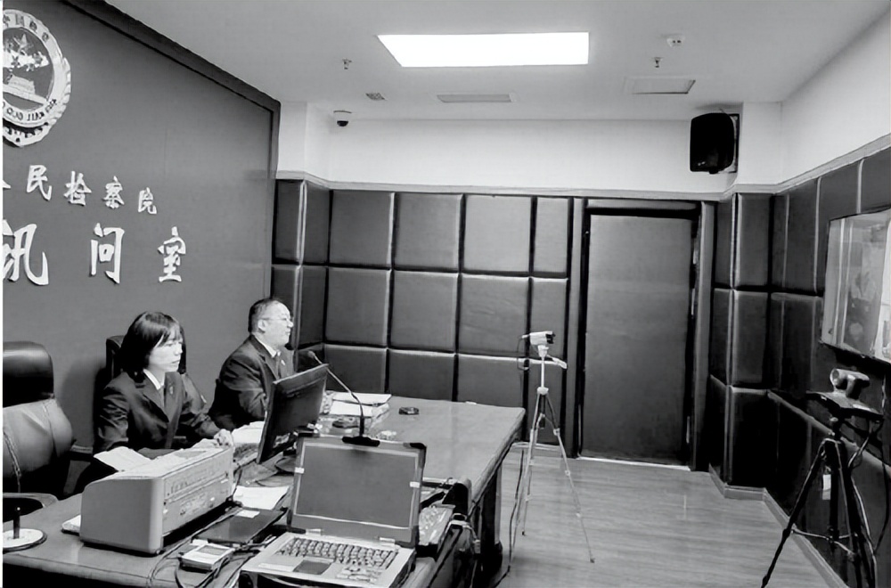 “加微信”能挣钱？别被套路了