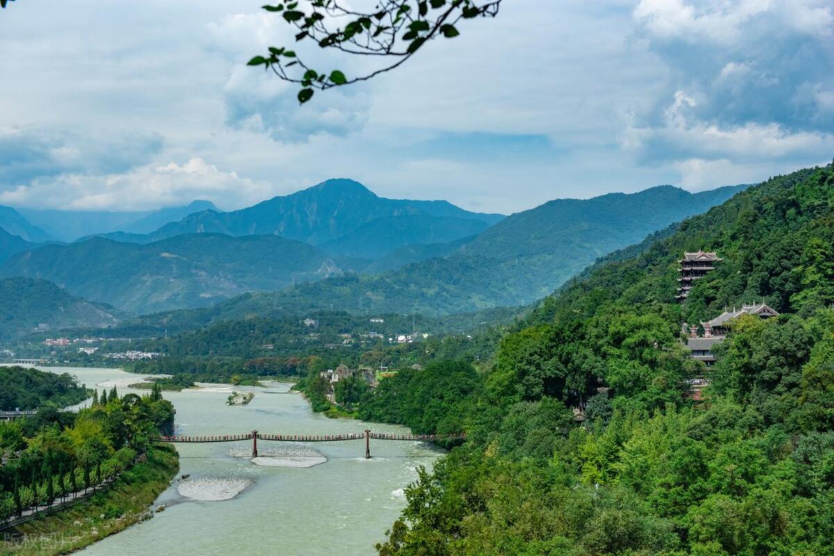 成都不用开车适合旅游的地方,成都旅游攻略必去十个地方自驾游