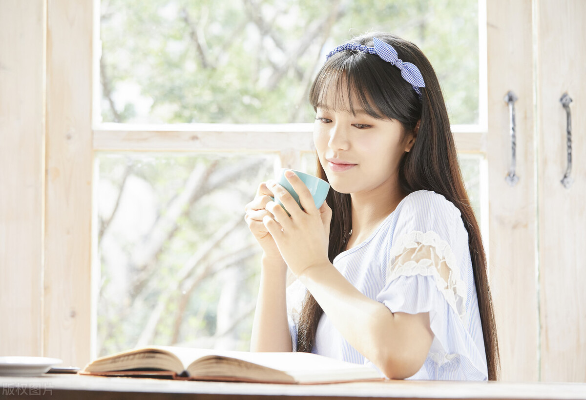 染发后头皮屑多会自行恢复吗,染发后多久能恢复黑发