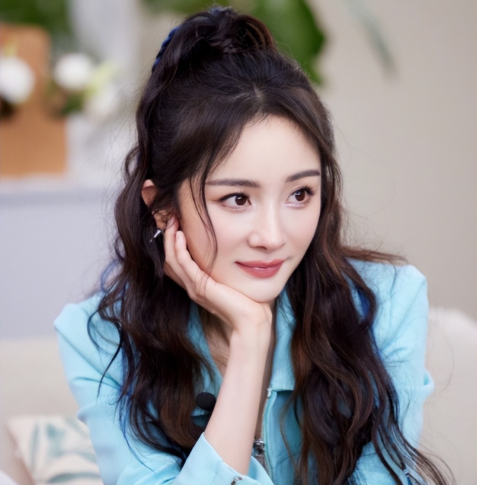 杨幂私下真实人品怎么样,杨幂的真实人品被别人夸赞