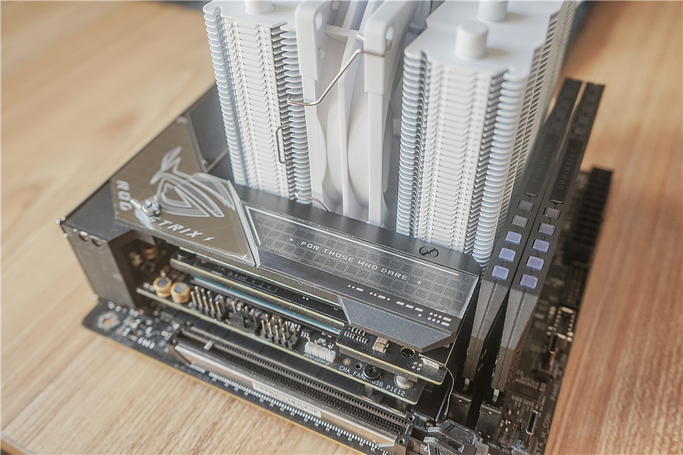 12600K+ROGZ690i+影驰3060+银欣LD03ITX机箱装机记