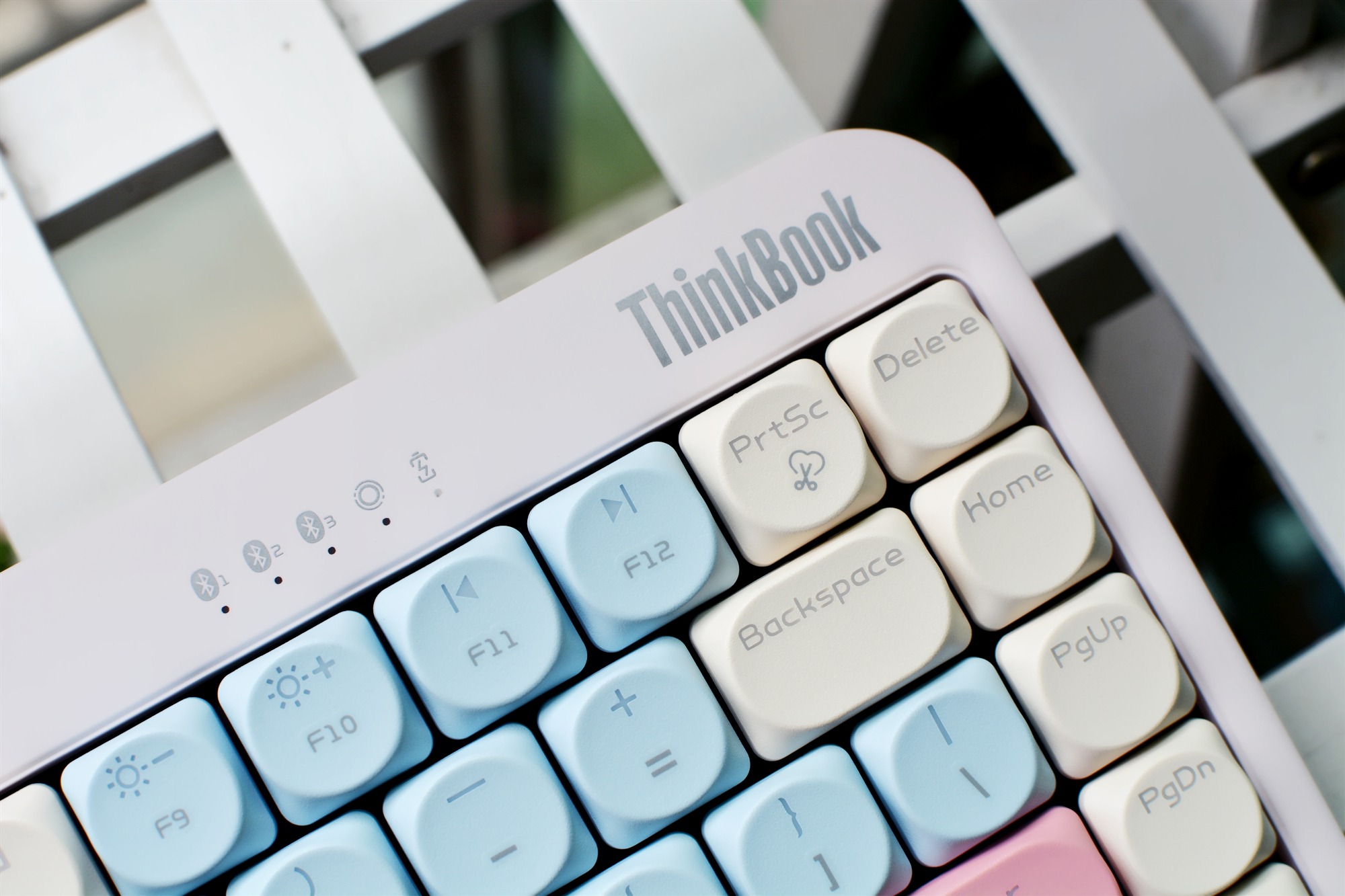 给我满满工作元气，联想小Ｔ键盘施展魔法来助力