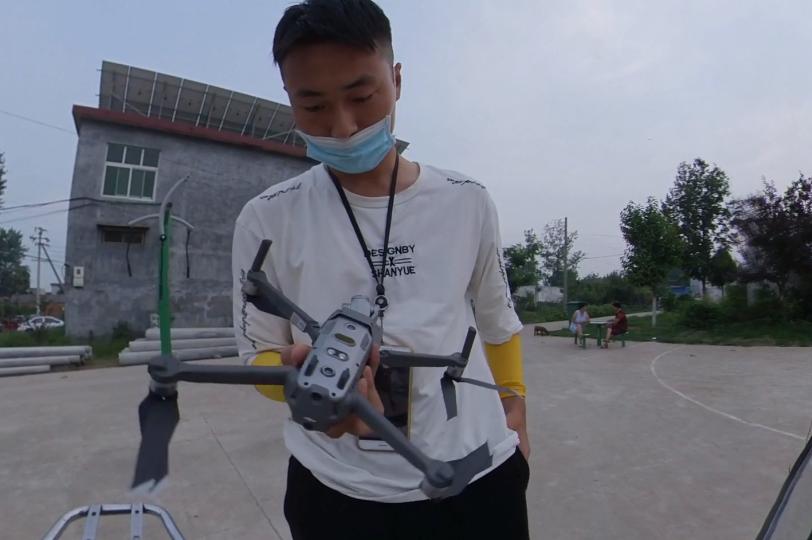 横店当5年群演的外卖小哥，日结70元到攒钱13万，为梦骑行去*藏西**