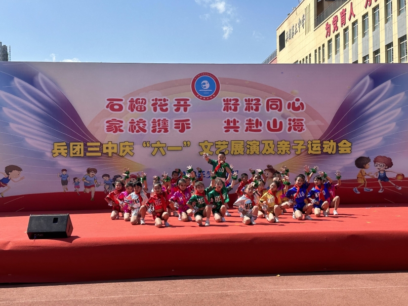 籽籽同心童心向党舞蹈,籽籽同心小学生演讲视频