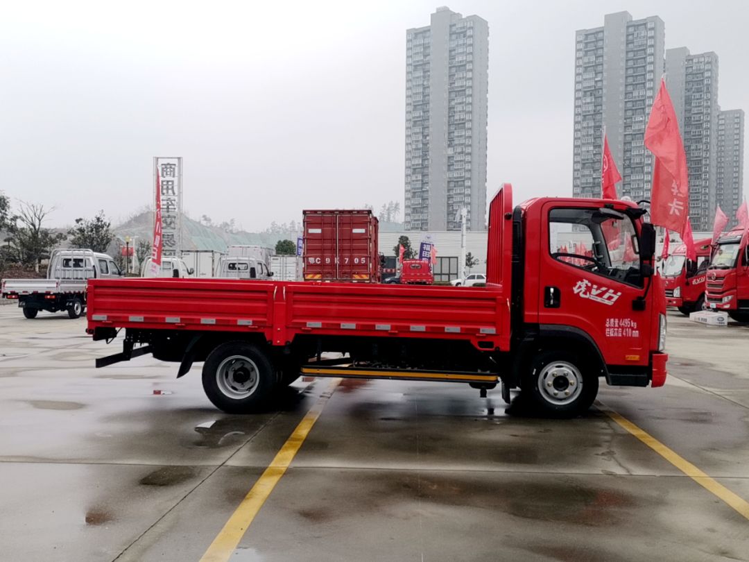 十堰龙信二手车市场雅阁,十堰龙信国际汽车城二手车直播