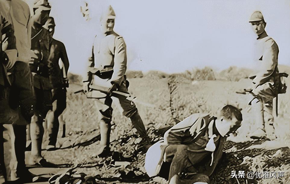 日军兽行：当着男人的面玷污了女儿，临走还残忍割下妻子乳房