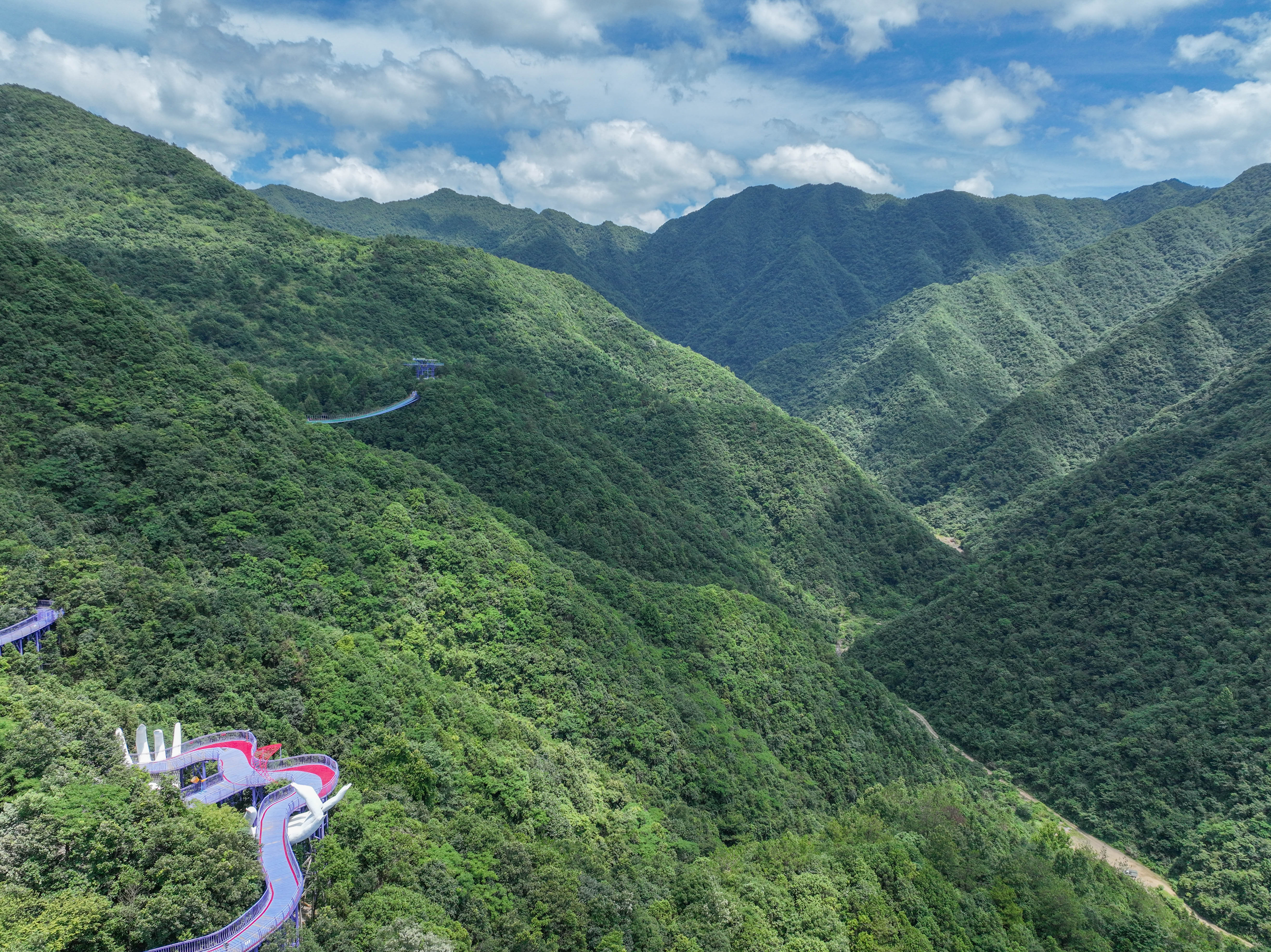 夏天出游拒绝躺平，来杭州这个地方过舒爽凉夏，冲鸭！