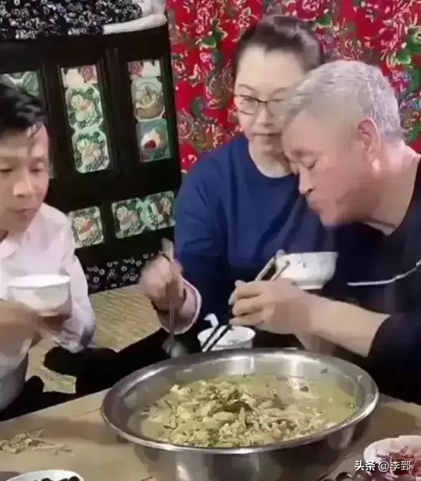 cba辽宁夺冠赵本山,cba总决赛赵本山