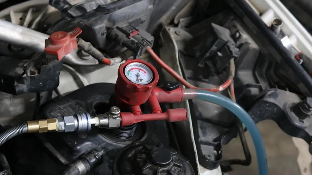 宝马x5翻新全过程,宝马x5老车翻新重庆渝北