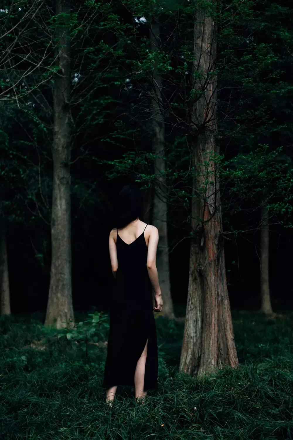 黑暗壁纸女生,抑郁黑暗壁纸