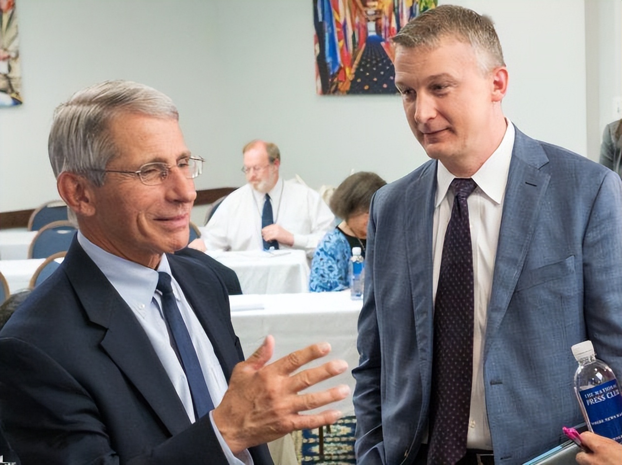 女科学家弃美回国造福亿万人,患癌女博士赴美治疗花光所有积蓄