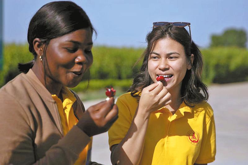 向世界介绍中国故事,向世界讲好中国故事英语演讲