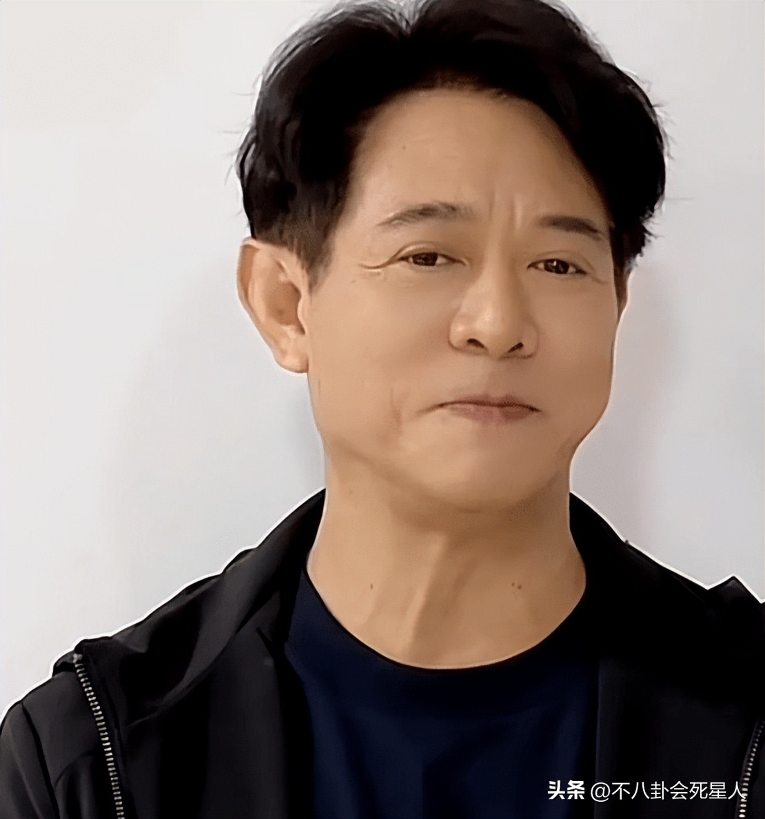 向太张兰对比,向太和张兰的对比