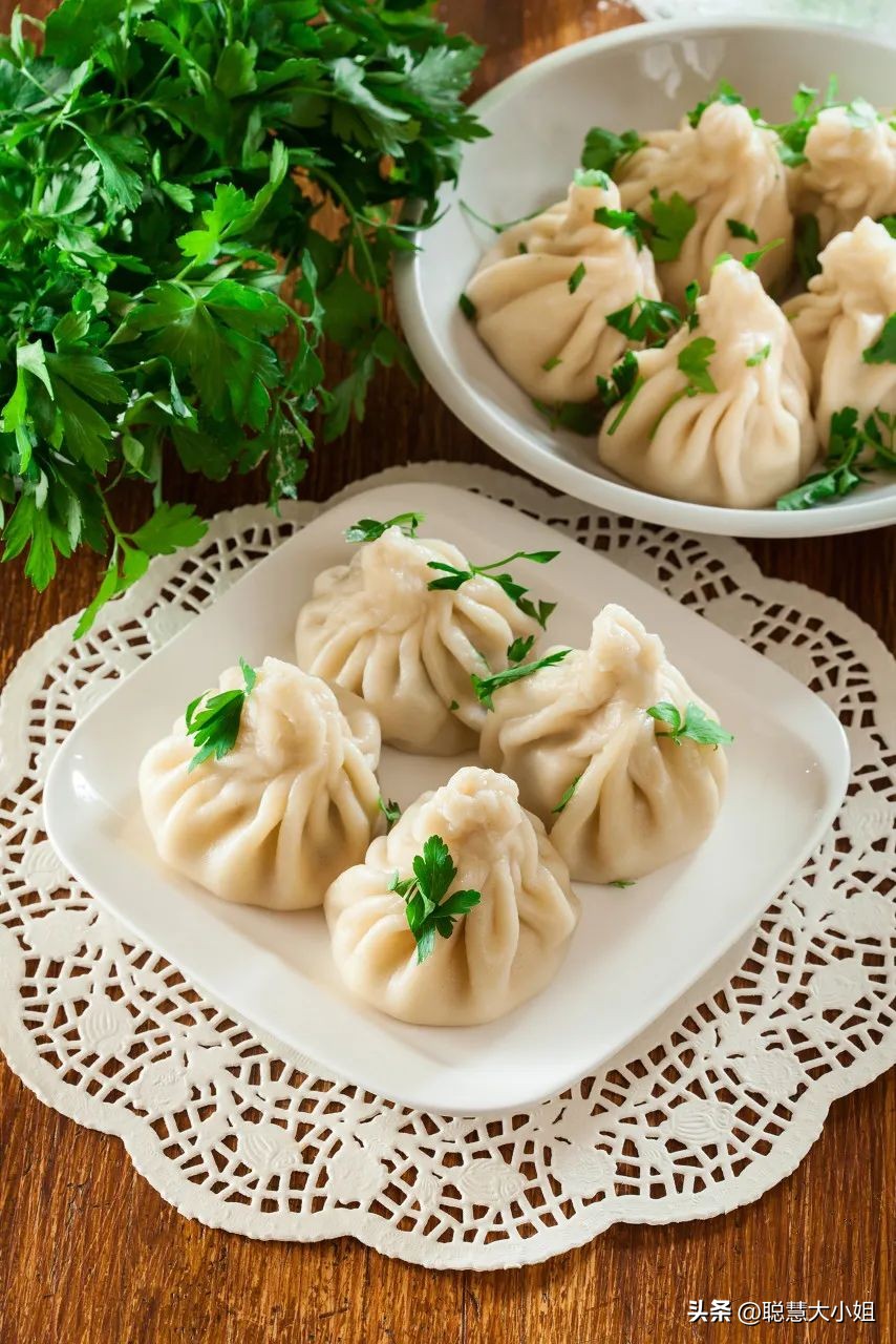 直飞，瑞士平替！这国安全性高，月薪6k算富裕，对中国超友好