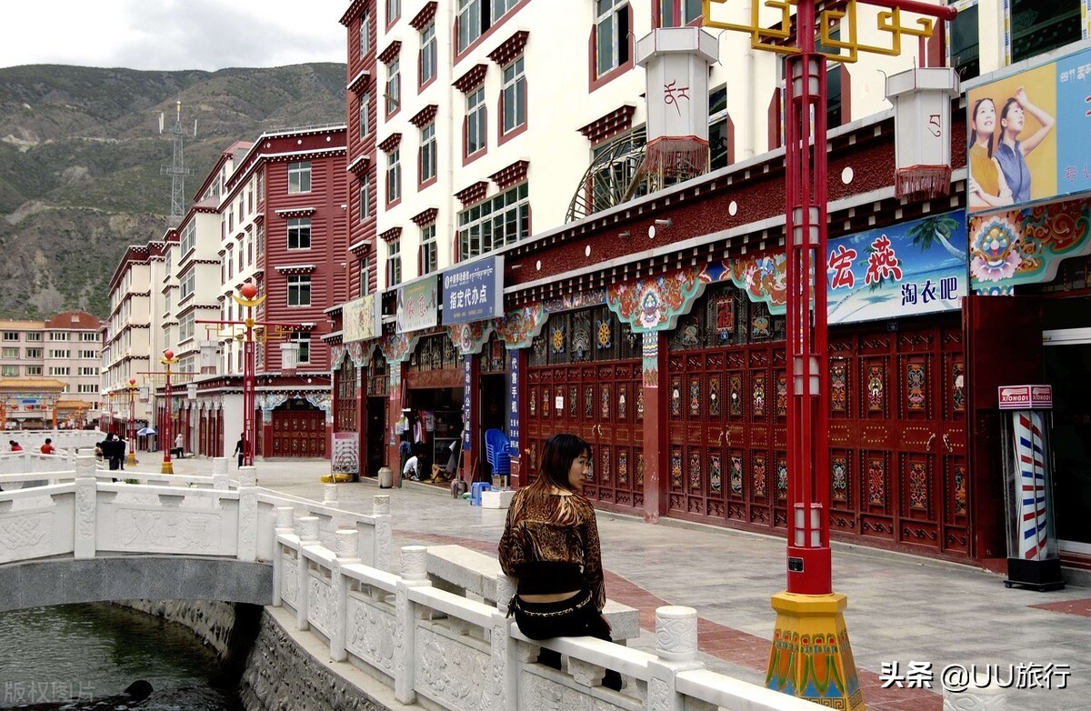 第一次318去西藏自己开车还是包车,318川藏线住宿攻略纯干货简单易懂