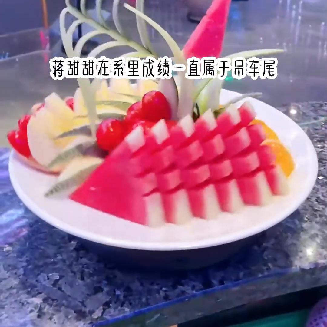 在学校的不开心没人倾诉,学校里的委屈事