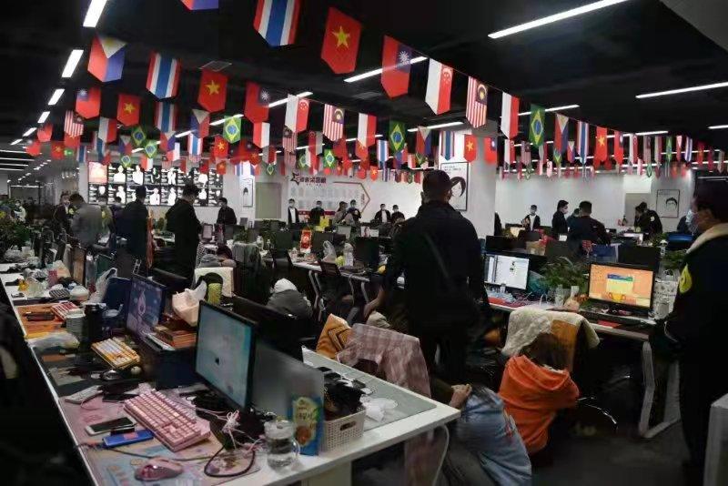 不懂就问靠什么赚钱,手把手教开网店的公司靠谱吗