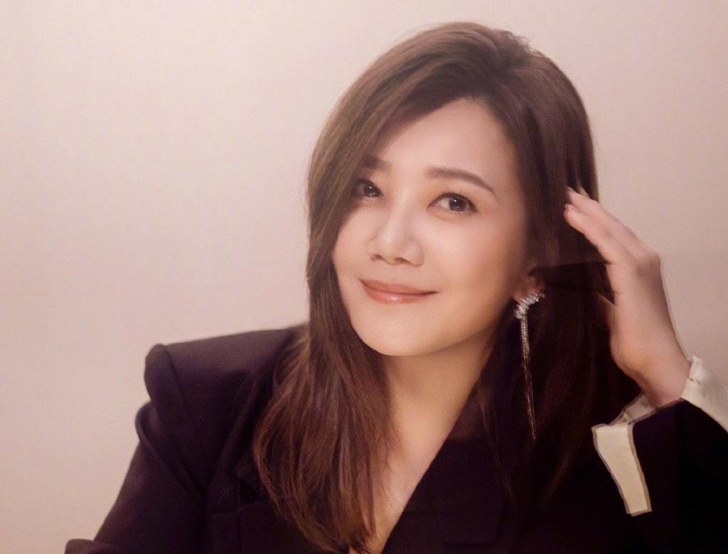 关键时刻！这些在中捞金的外籍艺人集体沉默了，刘亦菲彻底败好感