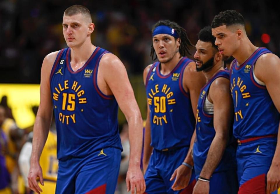 央视直播詹姆斯库里,央视湖人vs太阳全场