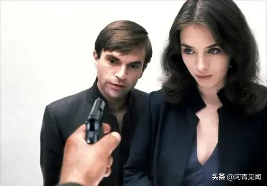 阿佳妮法国国宝级美人,法国第一美人阿佳妮致青春