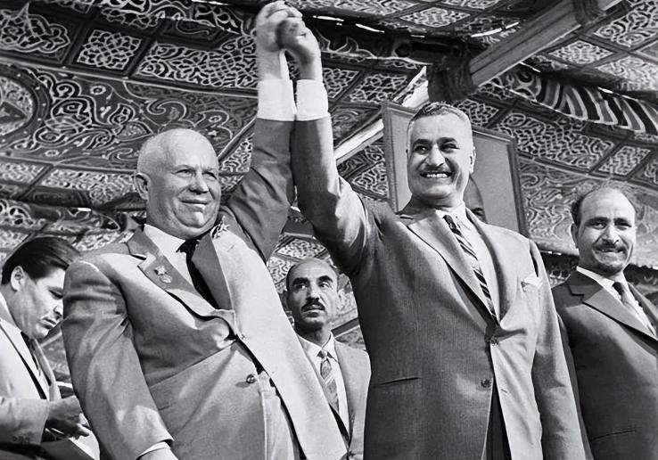 以军持续无差别轰炸,以军发动“最猛烈”轰炸