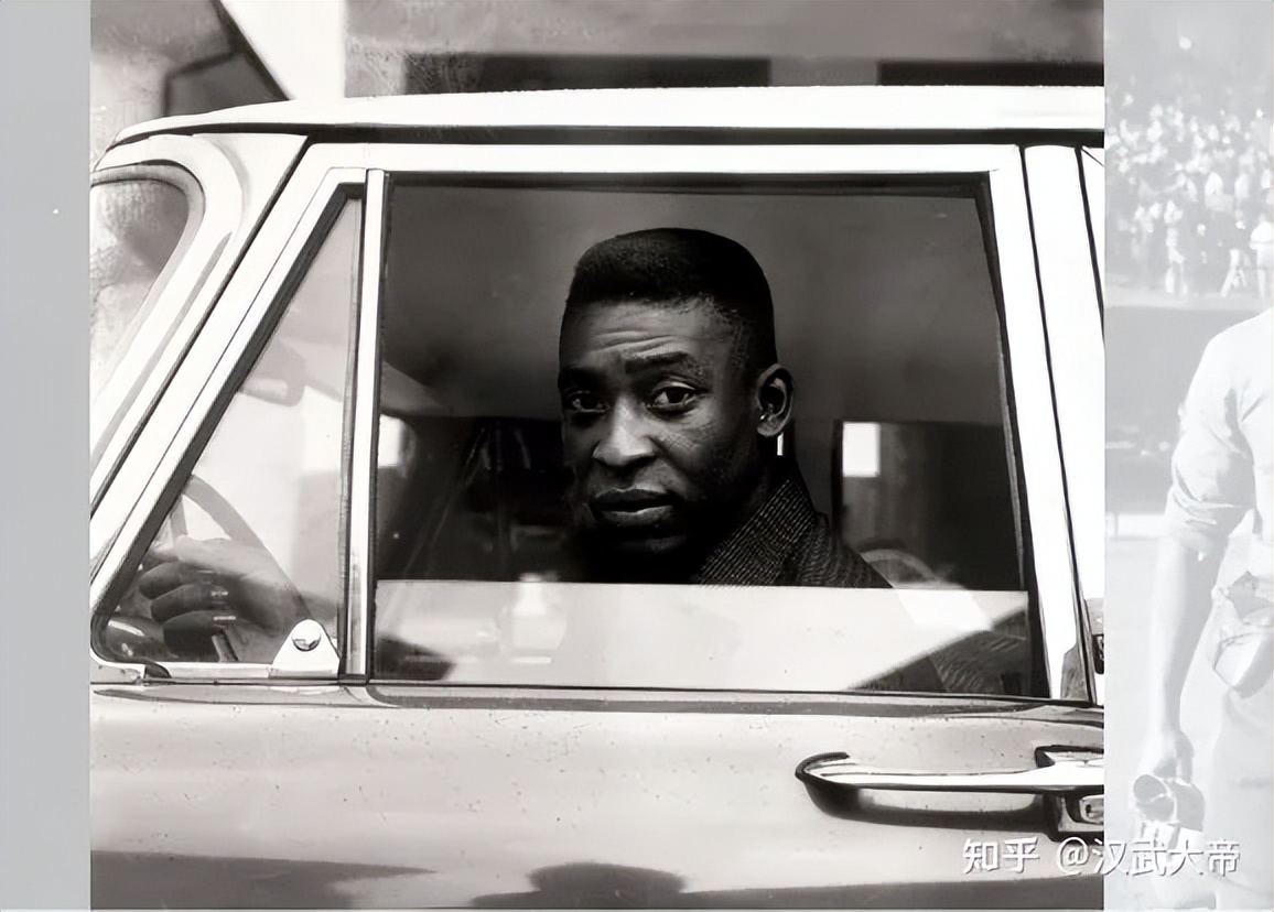 1970年世界杯巴西球员缅怀贝利,巴西足球第一人贝利