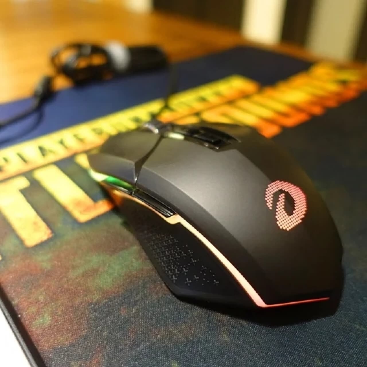 2023年游戏鼠标怎么选？雷柏、达尔优、迪摩、雷神、罗技最全测评