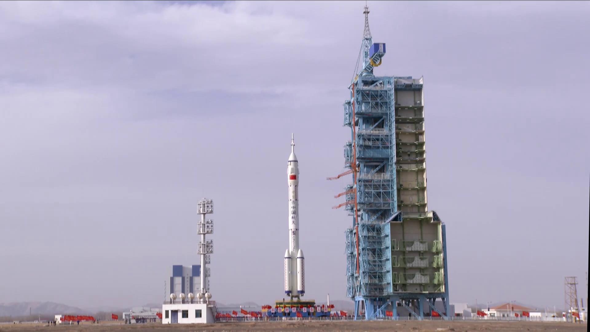 神舟15号飞船质量是多少,神舟飞船飞行一次成本大概多少