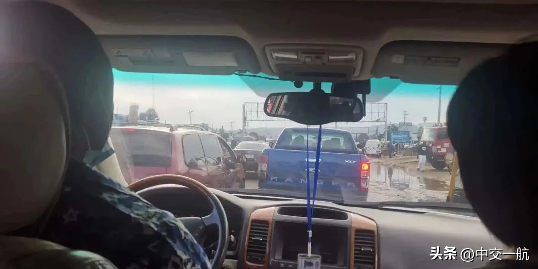 海外街头风景视频,尼日利亚凯菲至马库尔公路