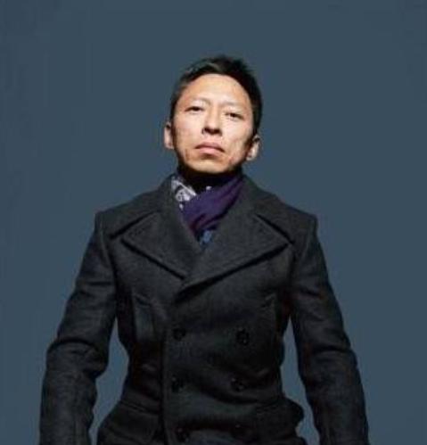 从网瘾少年到游戏巨头,创建hao123、4399,他是如何做到的?