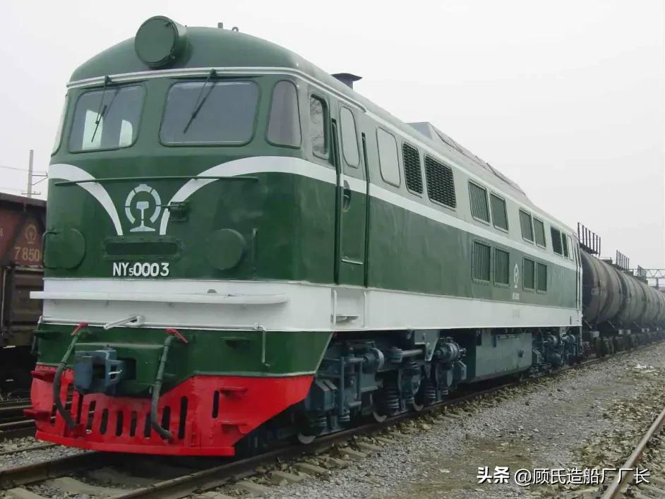 浜ㄨ垗灏斿叕鍙哥敓浜х殑ny绯诲垪鍐呯噧鏈鸿溅,寰峰浗ny5鍐呯噧鏈鸿溅