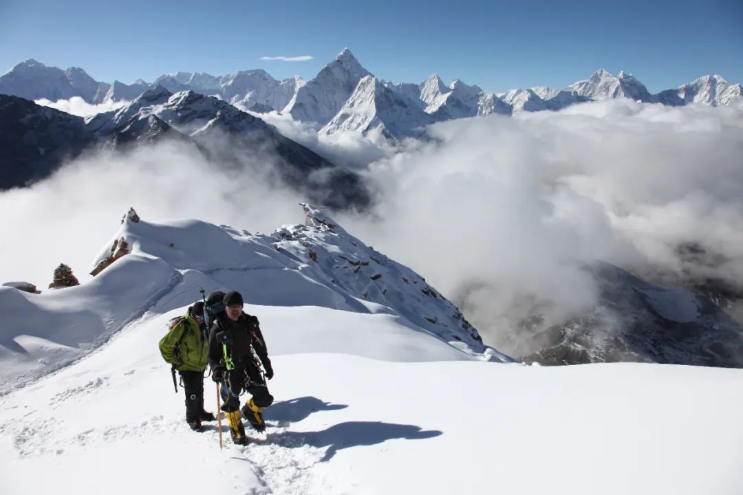 从银行员工到户外探险家，对话「中国登山第一人」张梁