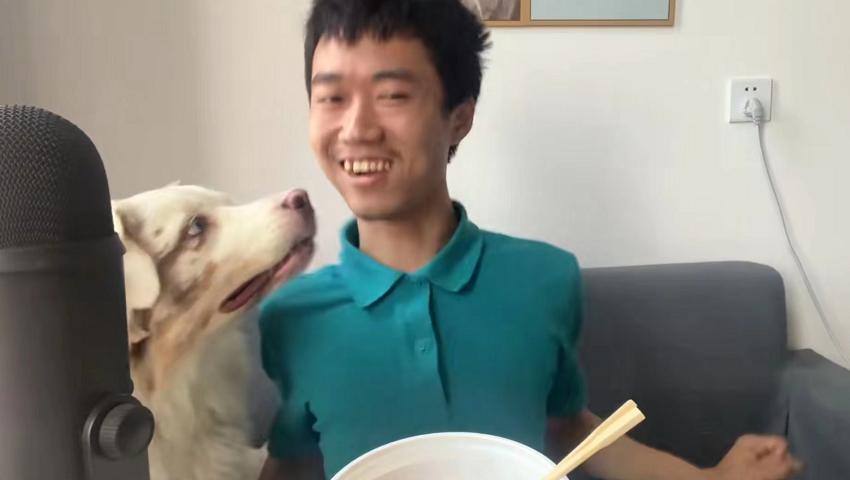 王甜心在哪拍卖,王甜心一幅画值多少钱