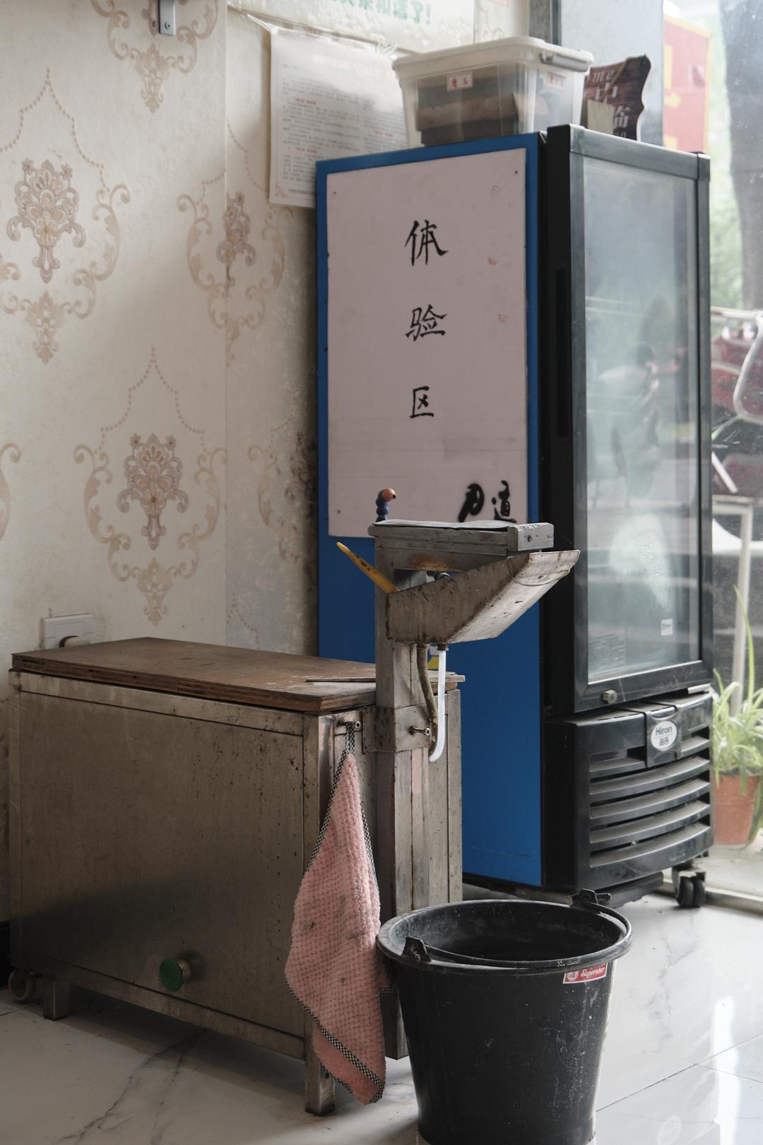 磨刀手艺人刘师傅的传奇人生,磨刀手艺人的惊世之作