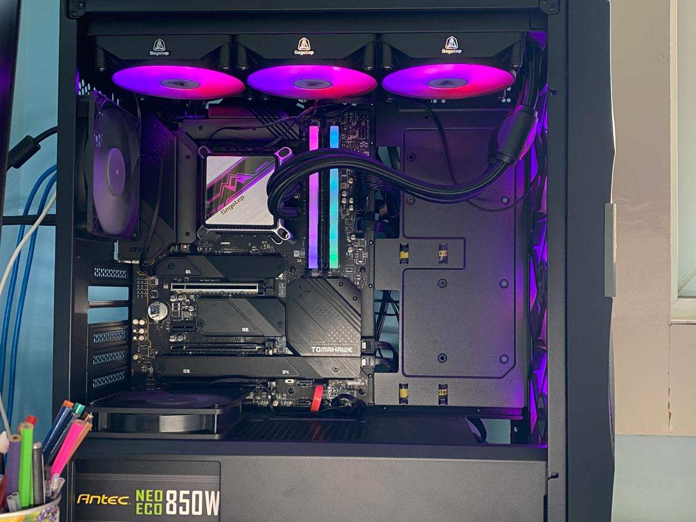 英特尔12代处理器比11代强吗,英特尔12代值得入手吗